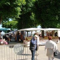 Market at Beynac.