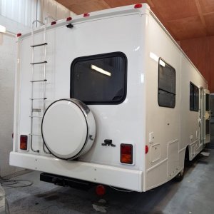 Spray booth -6.jpg