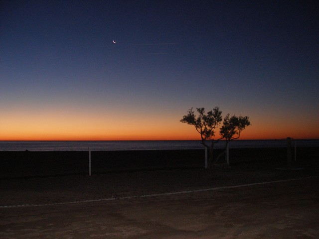 Cala D'Oques by night