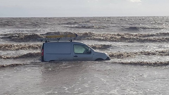 Van in sea..jpg